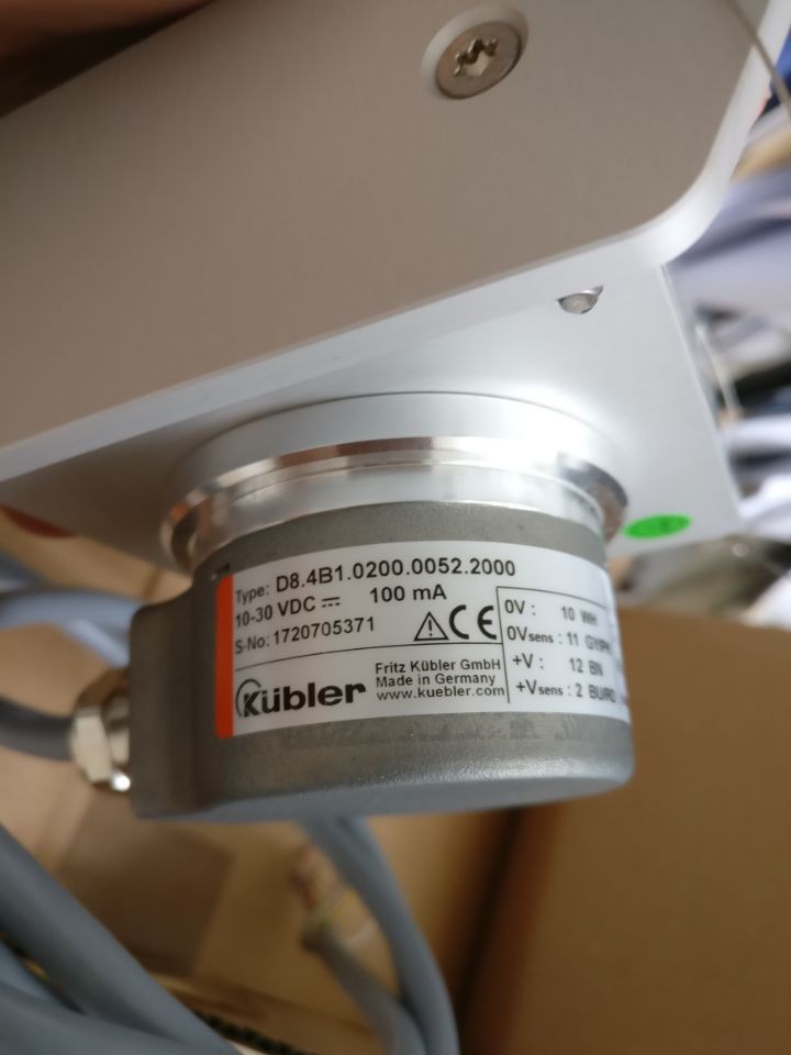 庫(kù)伯勒kubler編碼器8.5868.12C2.C212全新現(xiàn)貨8.5868.32C2.C212